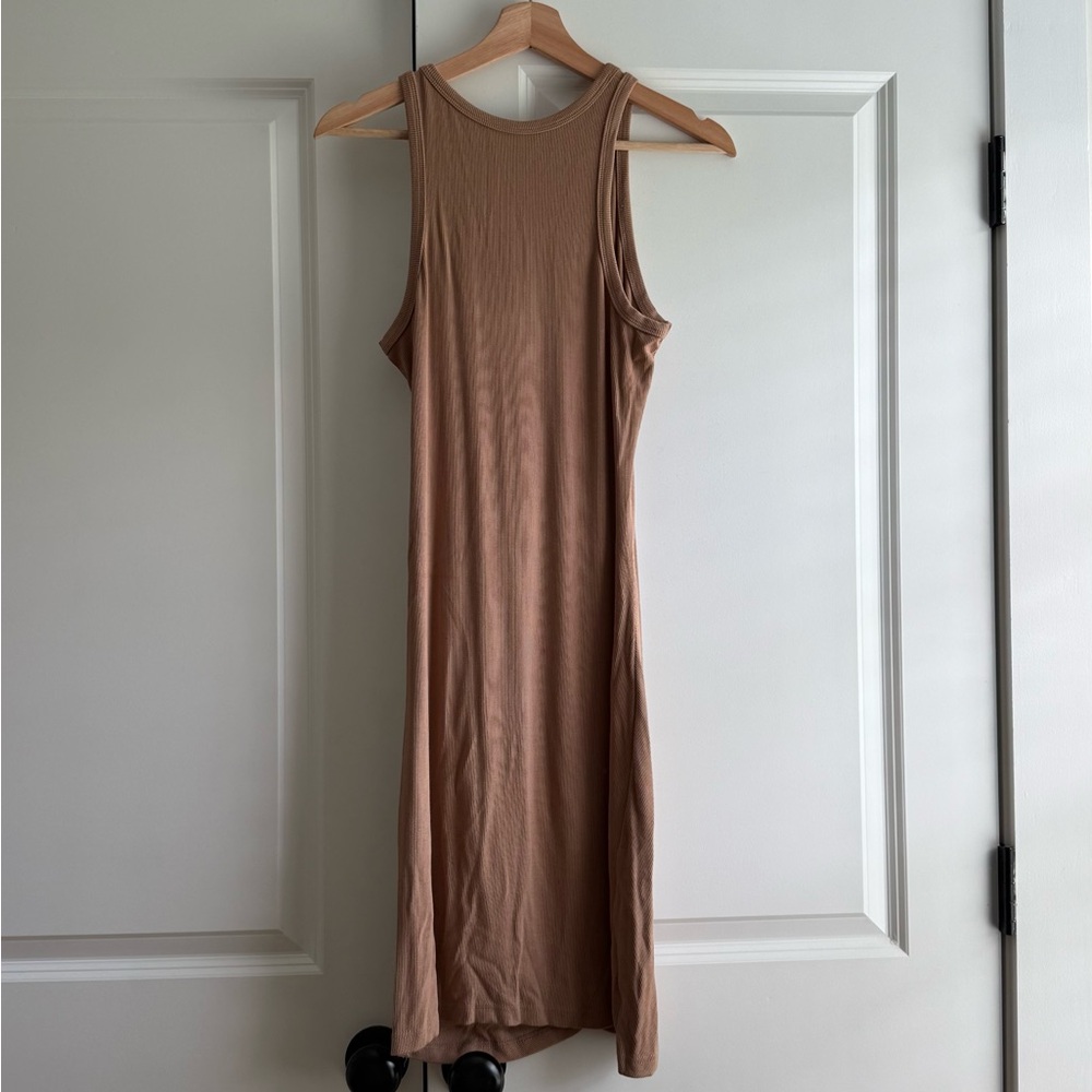Brown Ruched Ribbed Midi Dress - Picture 5 of 5